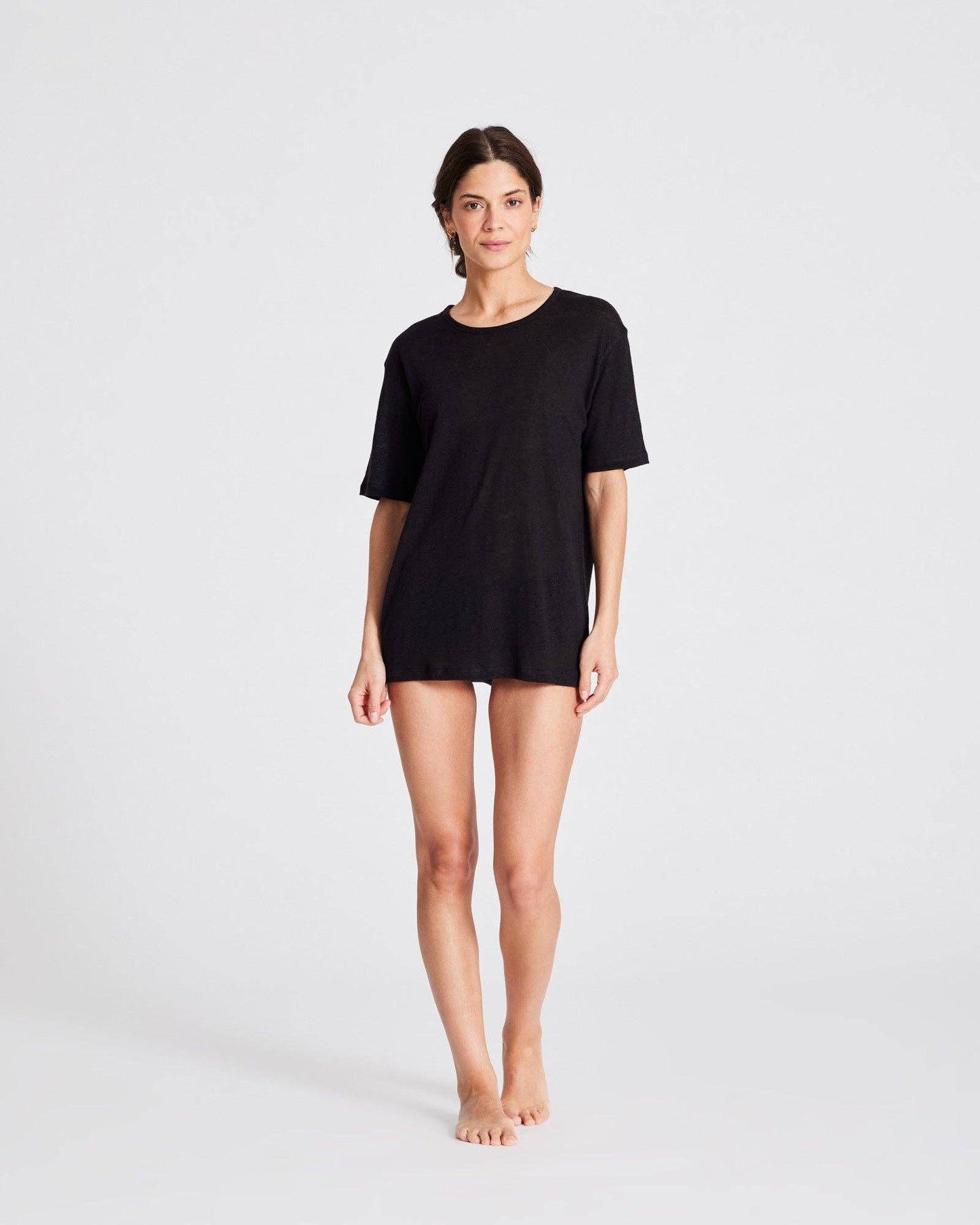 T-shirt Nynne in lino nera
