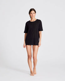 T-shirt Nynne in lino nera