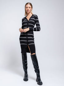 Abito midi a righe con bottoni