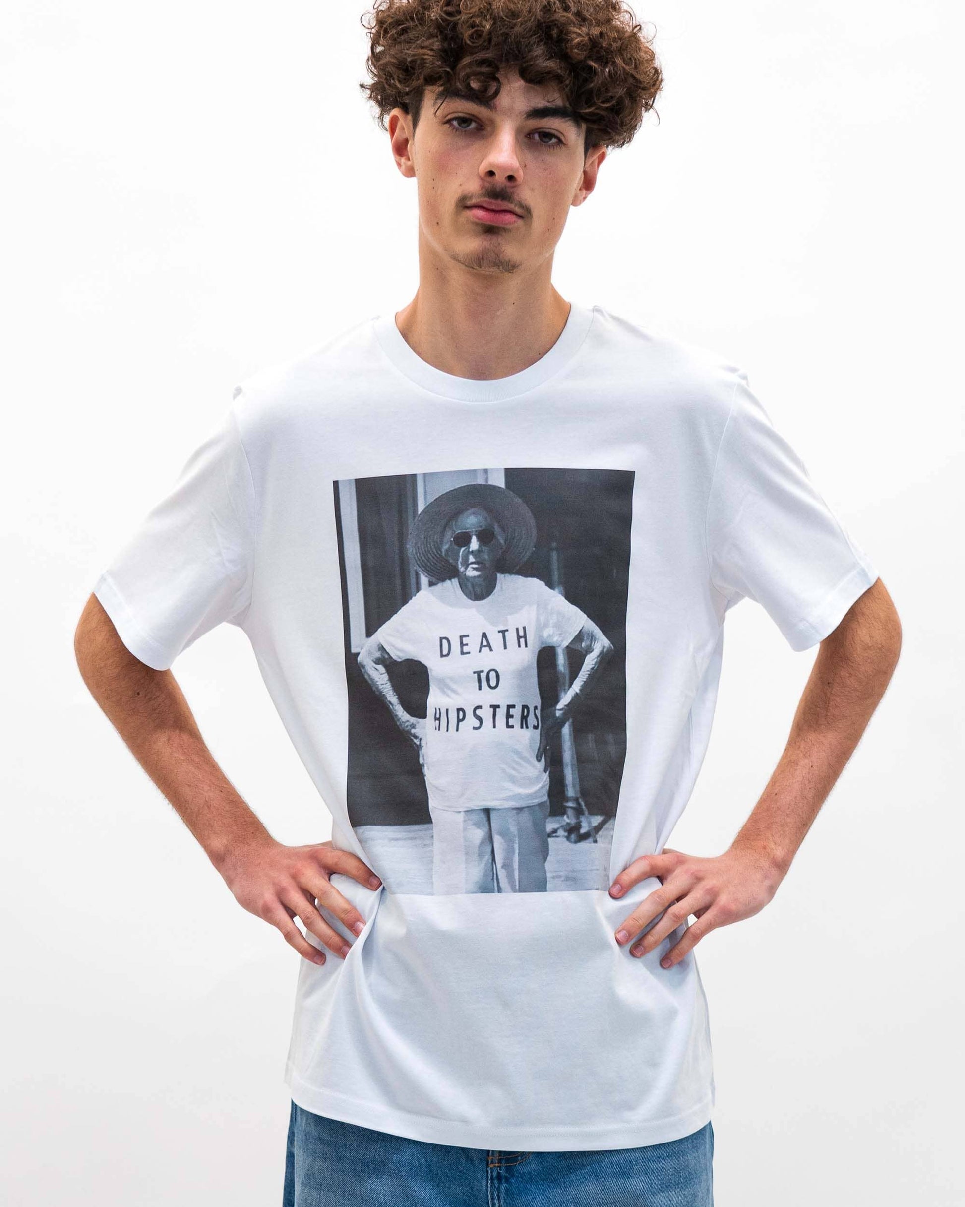 T-shirt vintage “Death To Hipsters” in cotone biologico
