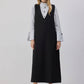 Abito pinafore nero con scollo a V