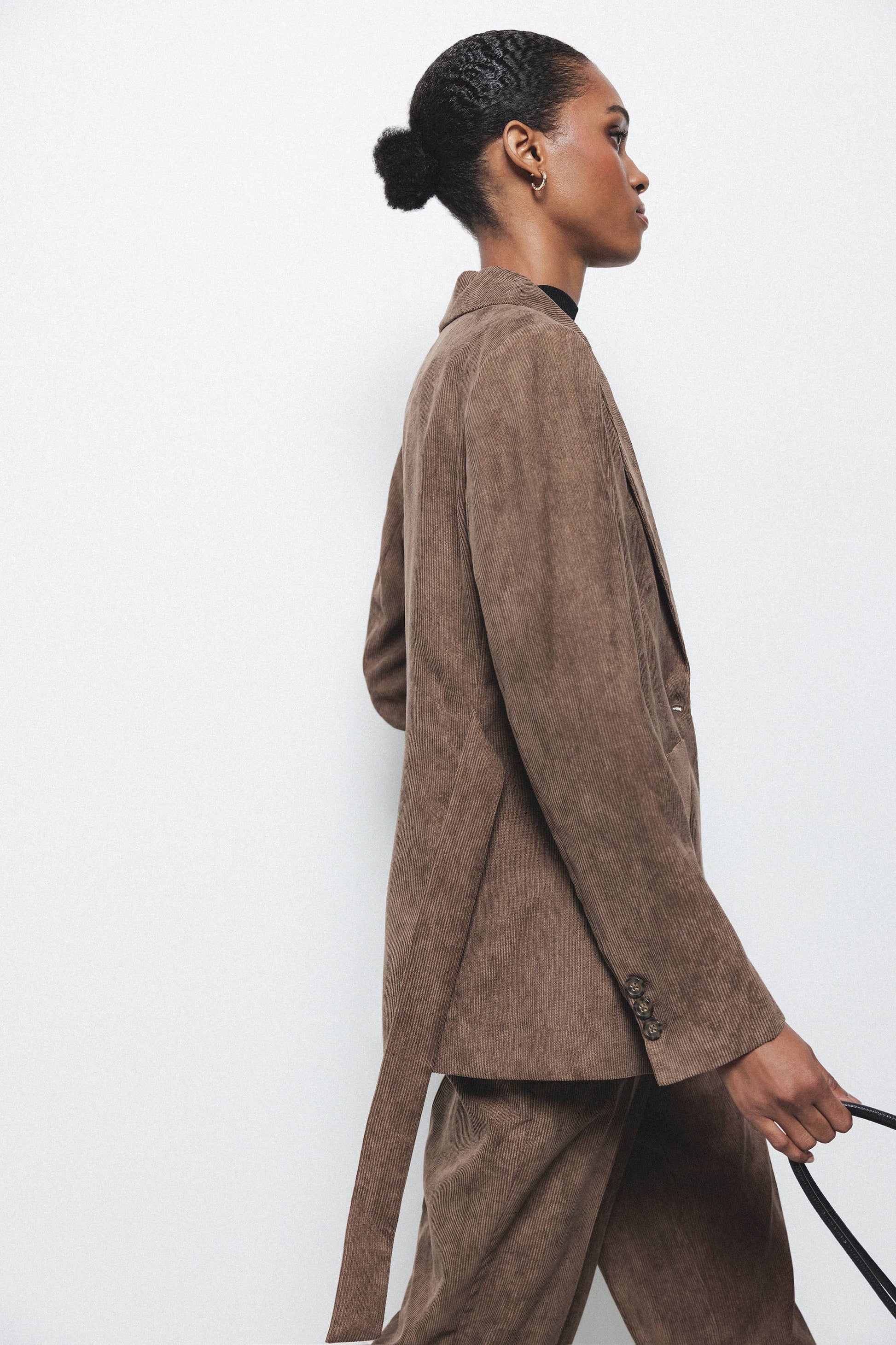 Blazer in velluto a coste con cintura