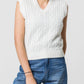 Gilet in maglia a trecce con scollo a V