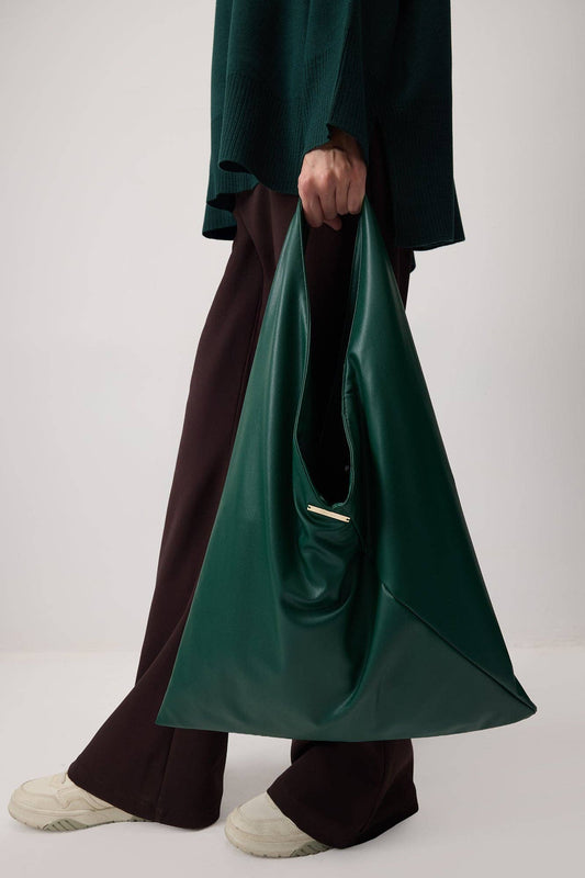 Borsa shopper oversize in ecopelle verde