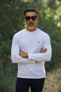 T-shirt premium antimacchia nera con dettagli blu