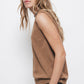 Top smanicato in maglia rasata con girocollo