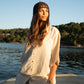 Camicia in lino color sabbia con logo ricamato