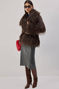 Cappotto corto in pelliccia sintetica
