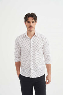 Camicia slim fit Premium con stampa geometrica