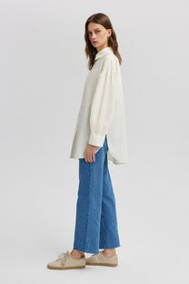 Camicia oversize beige con dettaglio manica