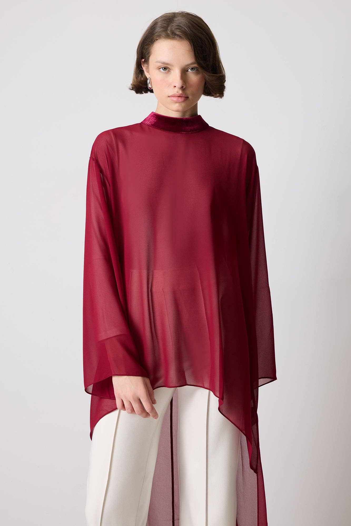 Tunica in chiffon con dettagli in velluto