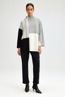 Tunica in maglia con fascia al collo