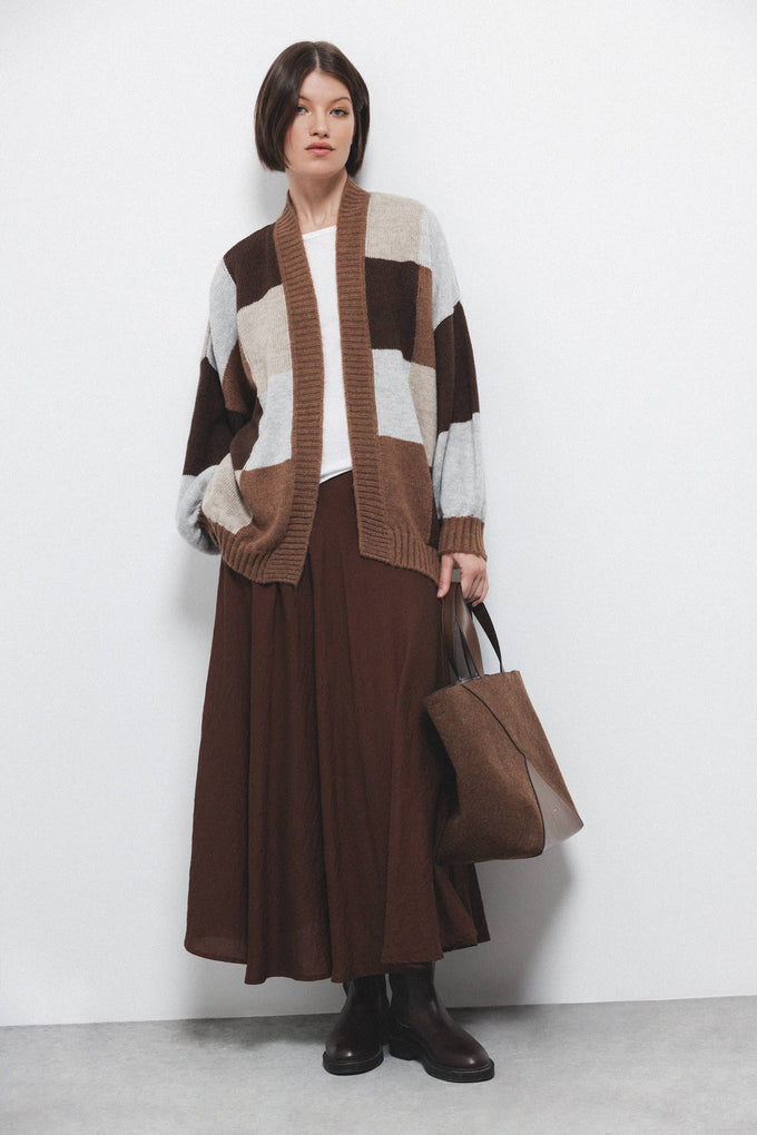 Cardigan in maglia color block con motivo geometrico