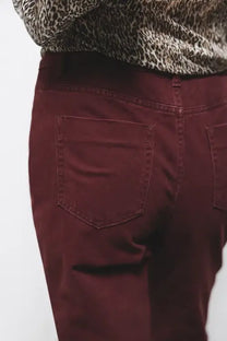 Pantaloni aderenti cinque tasche bordeaux
