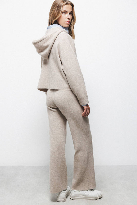 Giacca in maglia con cappuccio e zip