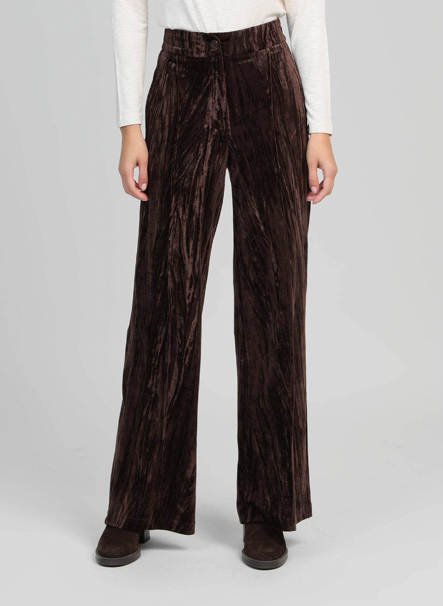 Pantaloni in velluto a vita alta color cioccolato