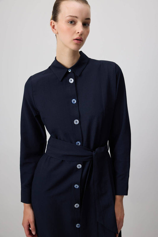 Abito camicia midi in popeline blu navy con cintura