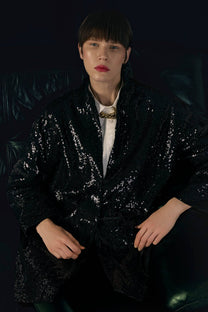 Kimono di paillettes nero con cintura