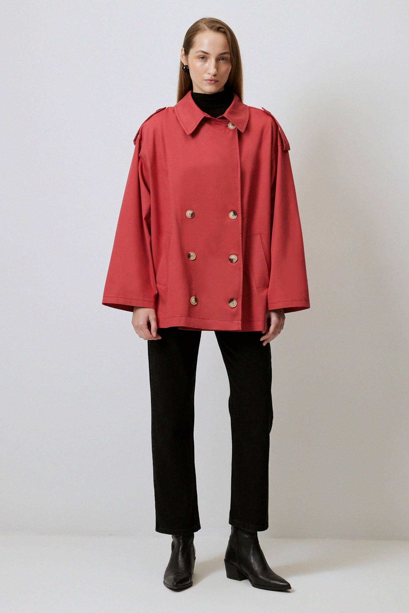 Trench corto doppiopetto in gabardina di cotone rosso