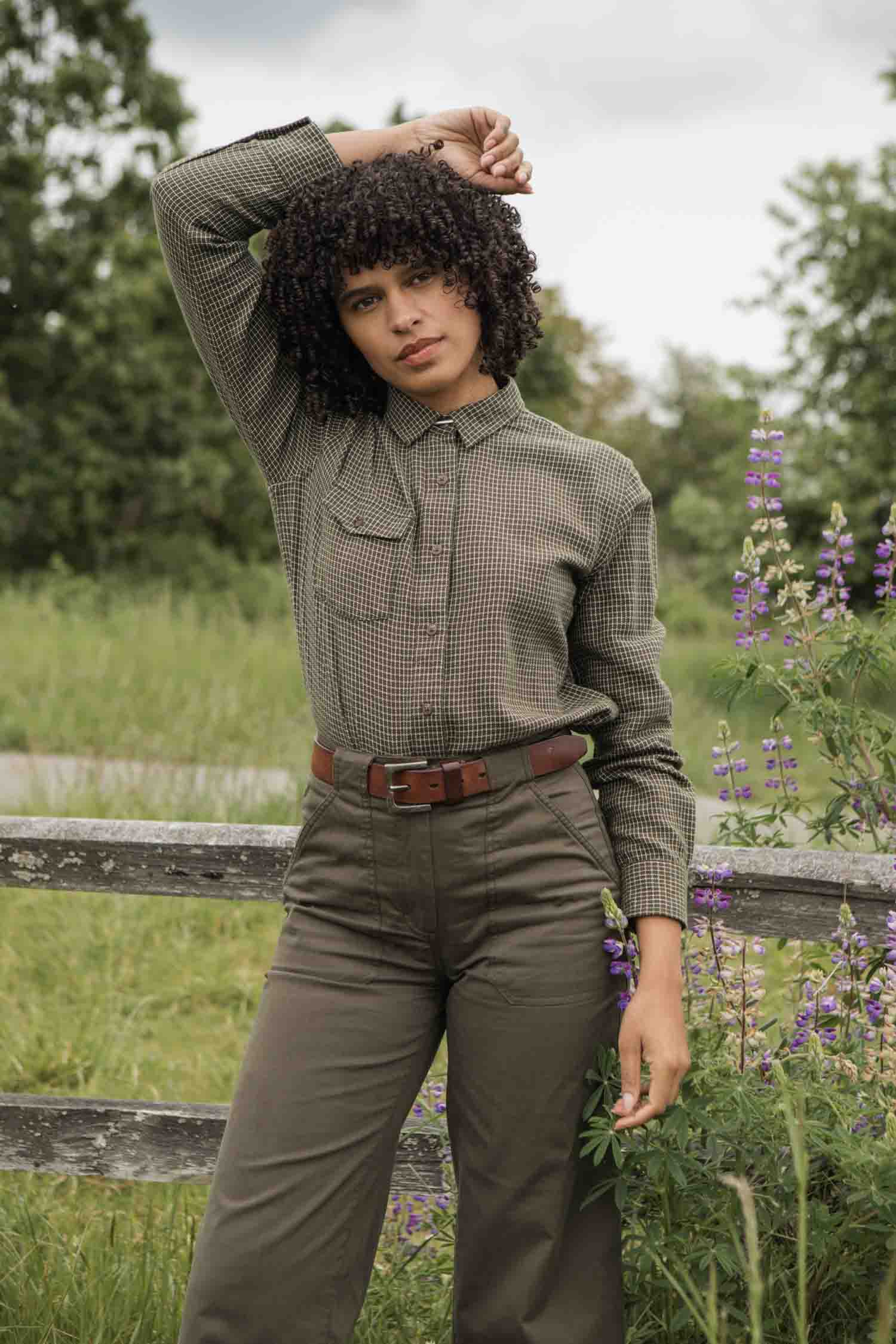 Camicia Bird a quadretti oliva in cotone biologico