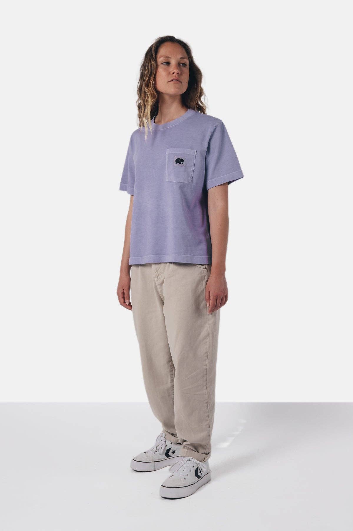 T-shirt donna lavanda tinta a pigmento Garceta