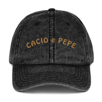 Cappello vintage “Cacio e Pepe” ricamato