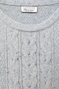 Maglione in lana con lavorazione a trecce
