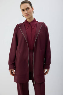 Giacca con cappuccio e zip lunga
