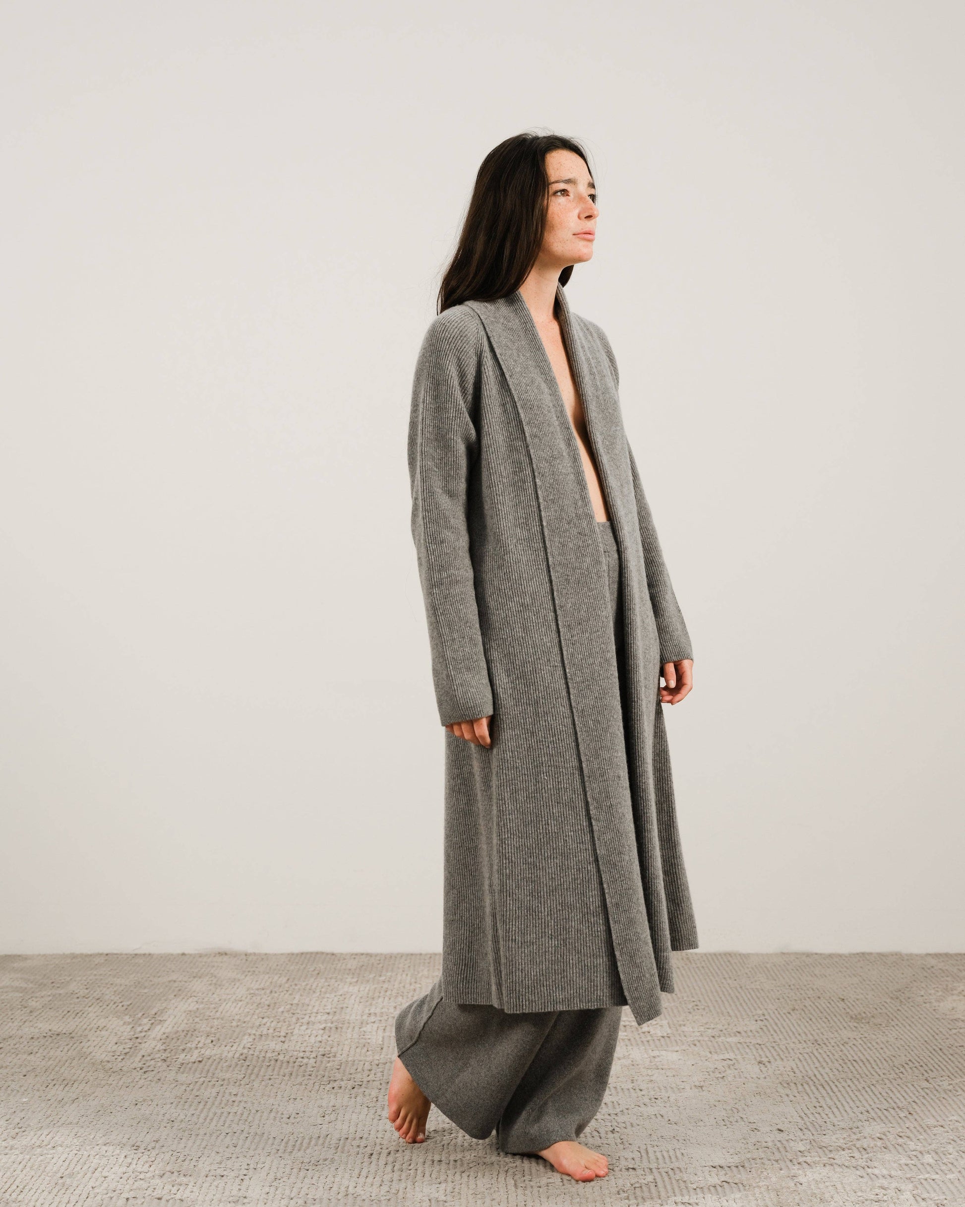 Maxi cardigan in misto cashmere con collo a scialle