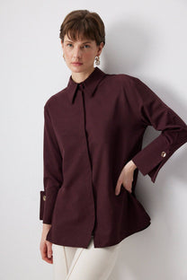 Camicia in popeline con polsini ampi