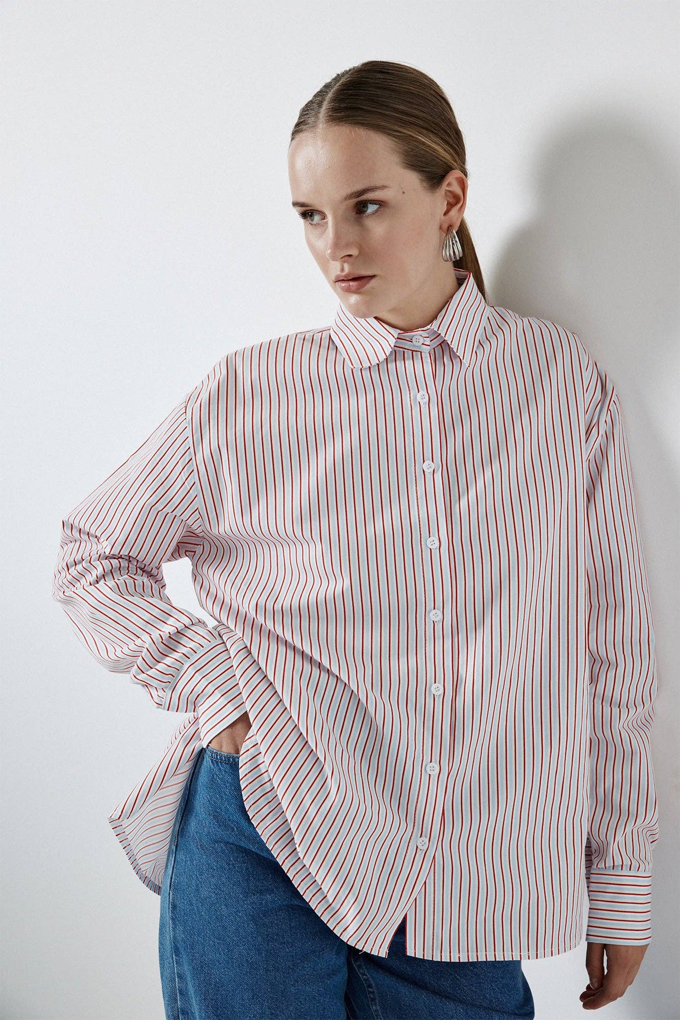 Camicia a righe rosse in viscosa