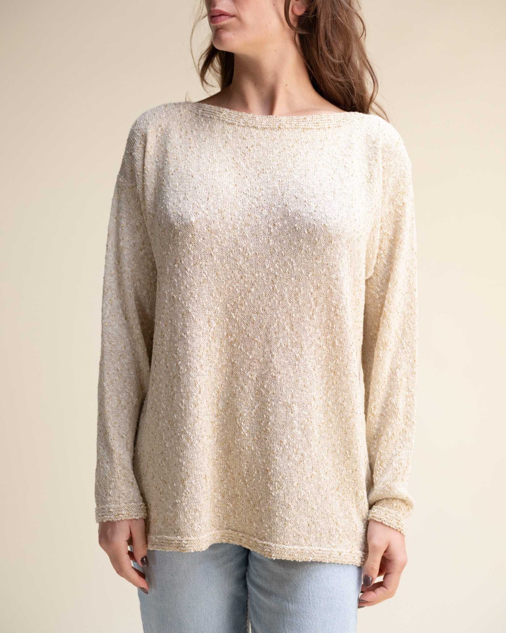 Maglione estivo in tweed brillante con scollo a barca