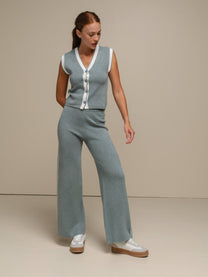 Gilet cardigan in maglia con bordi a contrasto