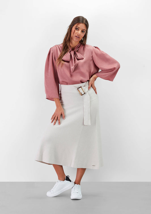 Gonna midi in maglia con cintura