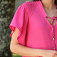 Abito midi fucsia con scollo a V e maniche a volant