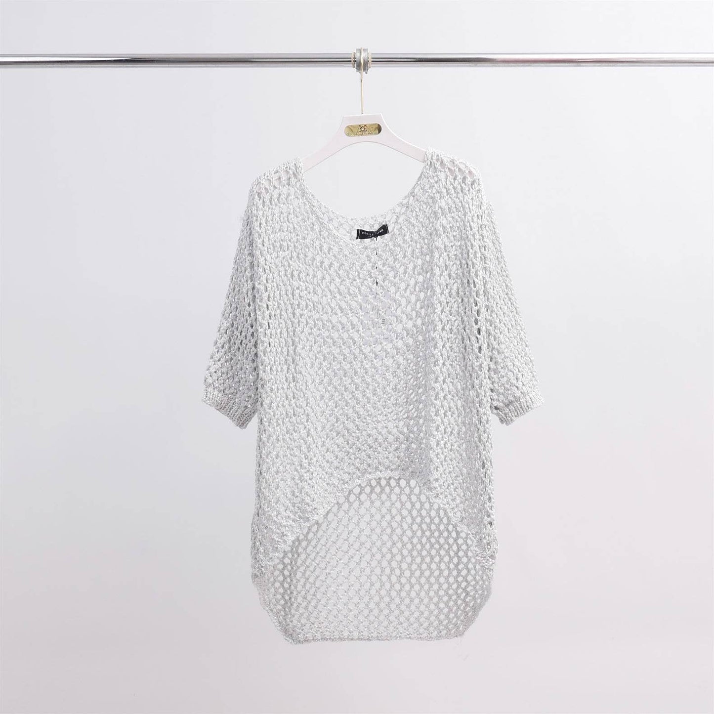 Maglione traforato all’uncinetto effetto lucido