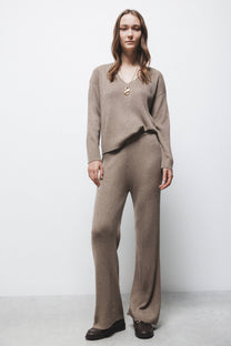 Pantaloni in maglia a coste a gamba dritta