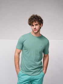 T-shirt basic in cotone con logo ricamato