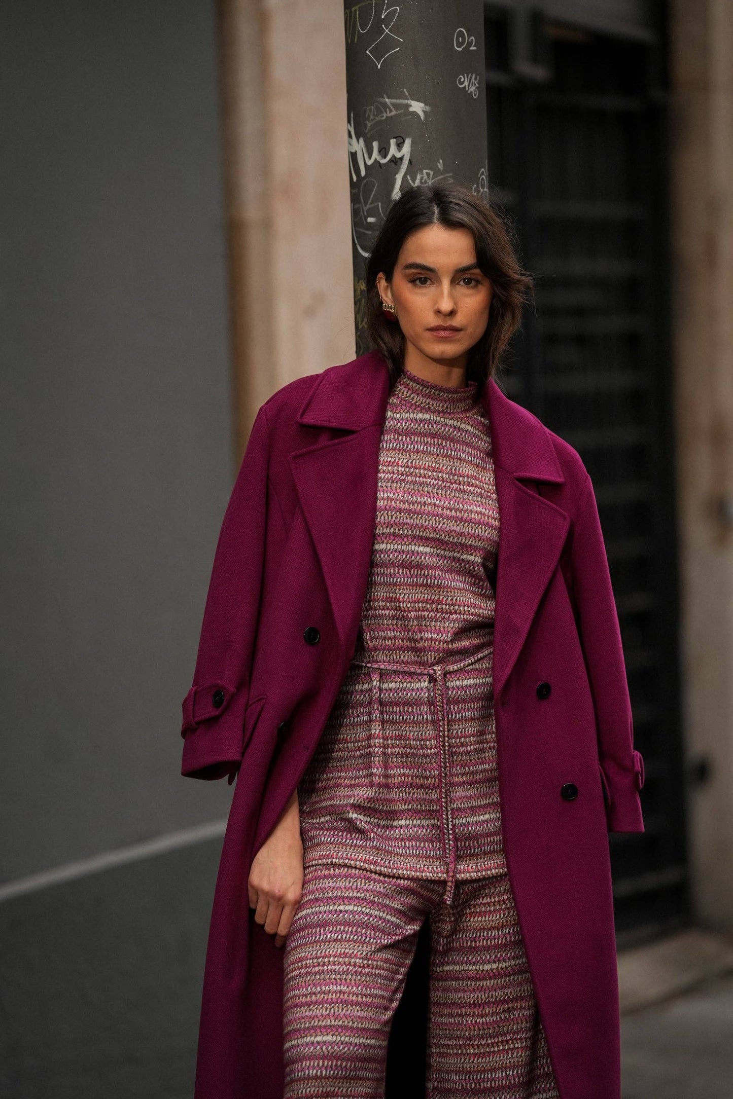 Tunica strutturata in maglia multicolore con cintura