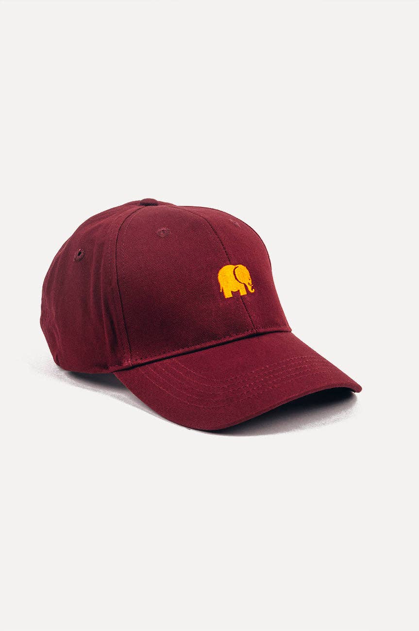 Cappellino classico a sei pannelli rosso uva con logo ricamato