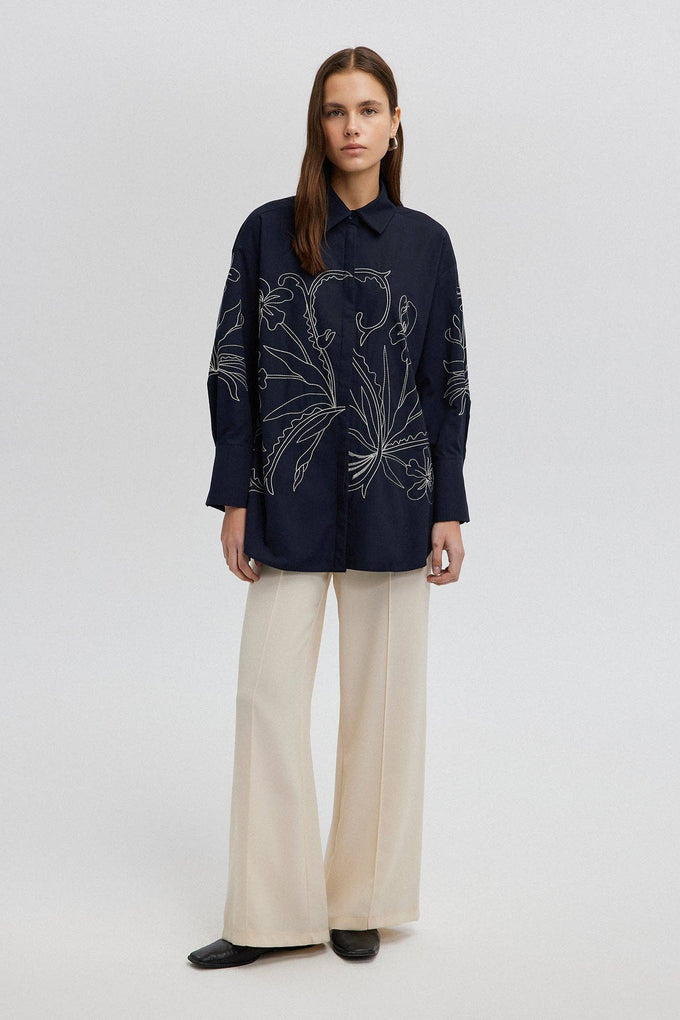 Camicia ricamata floreale oversize
