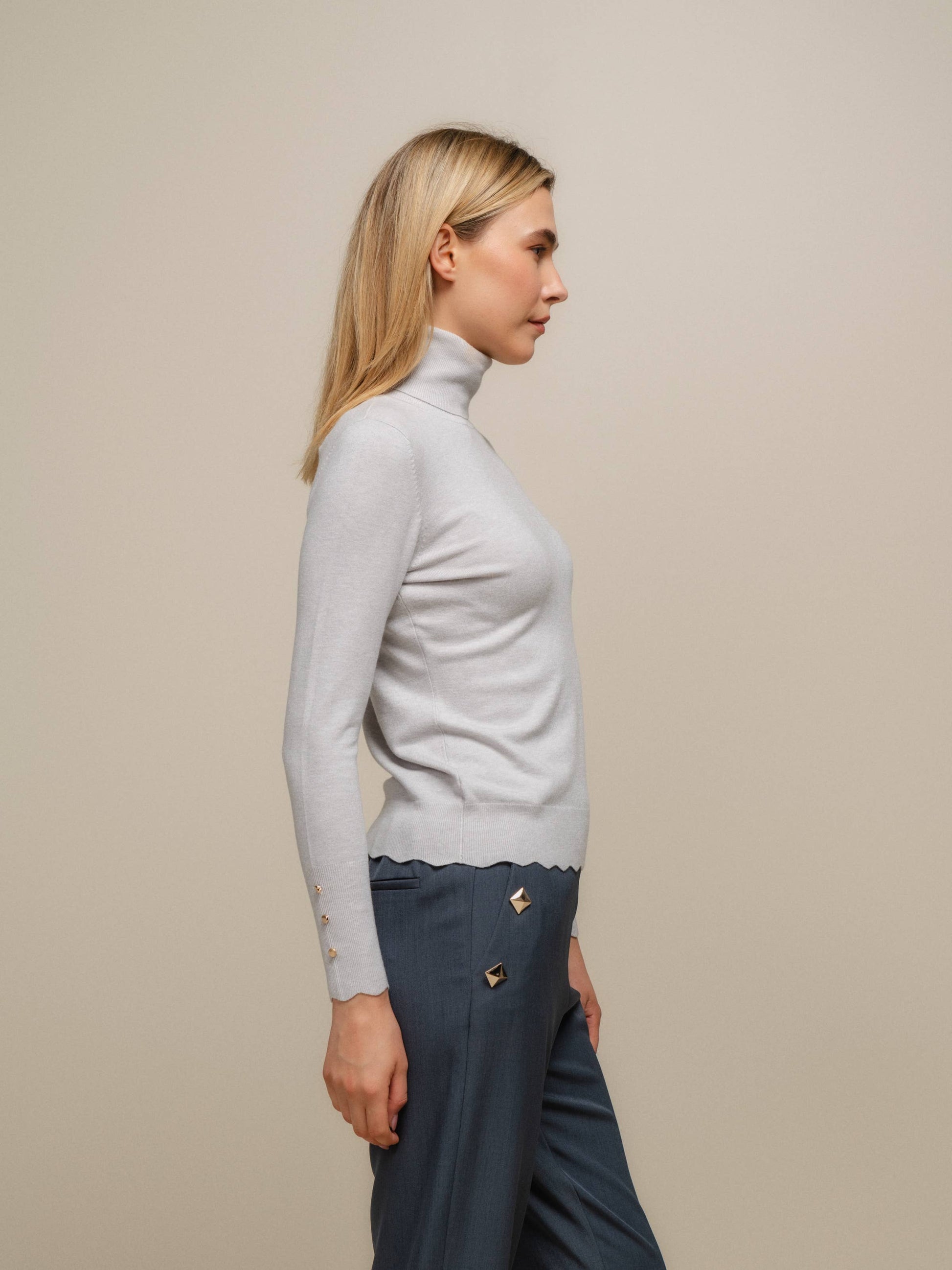Maglione dolcevita da donna in maglia morbida