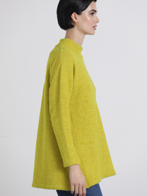 Maglia tunica lunga bouclé con collo alto