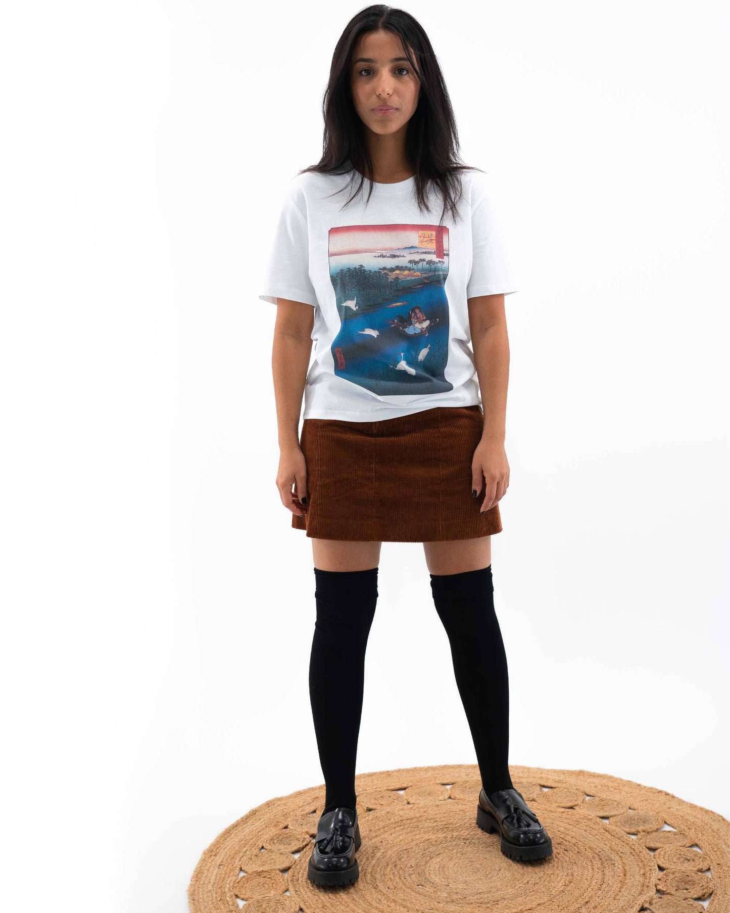T-shirt unisex in cotone biologico con stampa Floating Aladdin