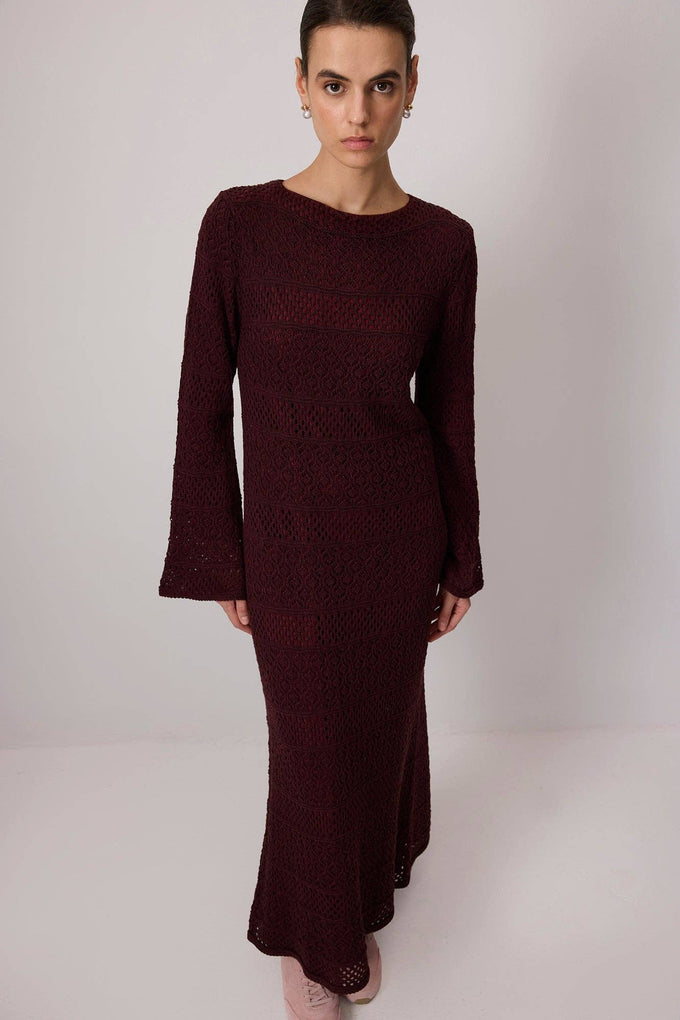 Abito lungo in maglia crochet bordeaux