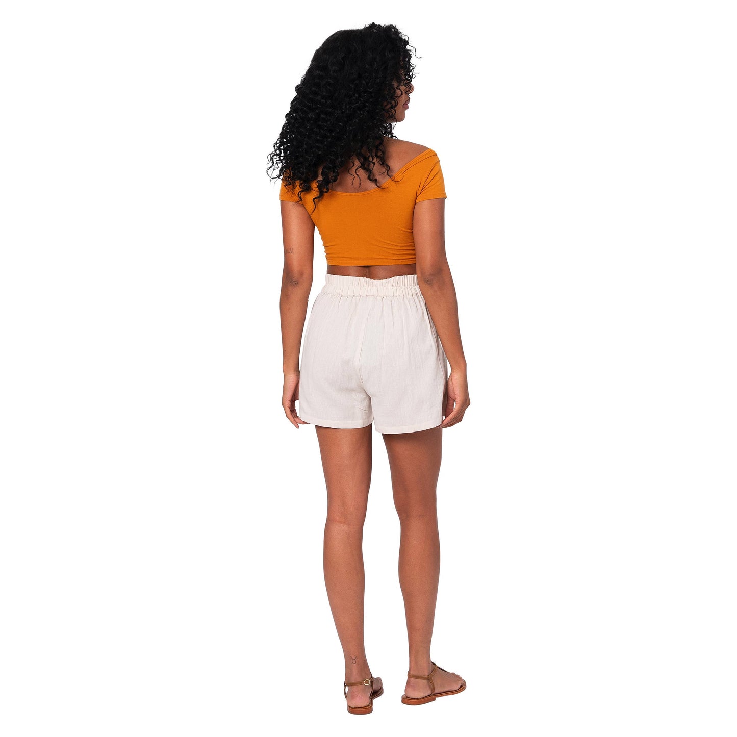 Shorts estivi in cotone e lino con cintura