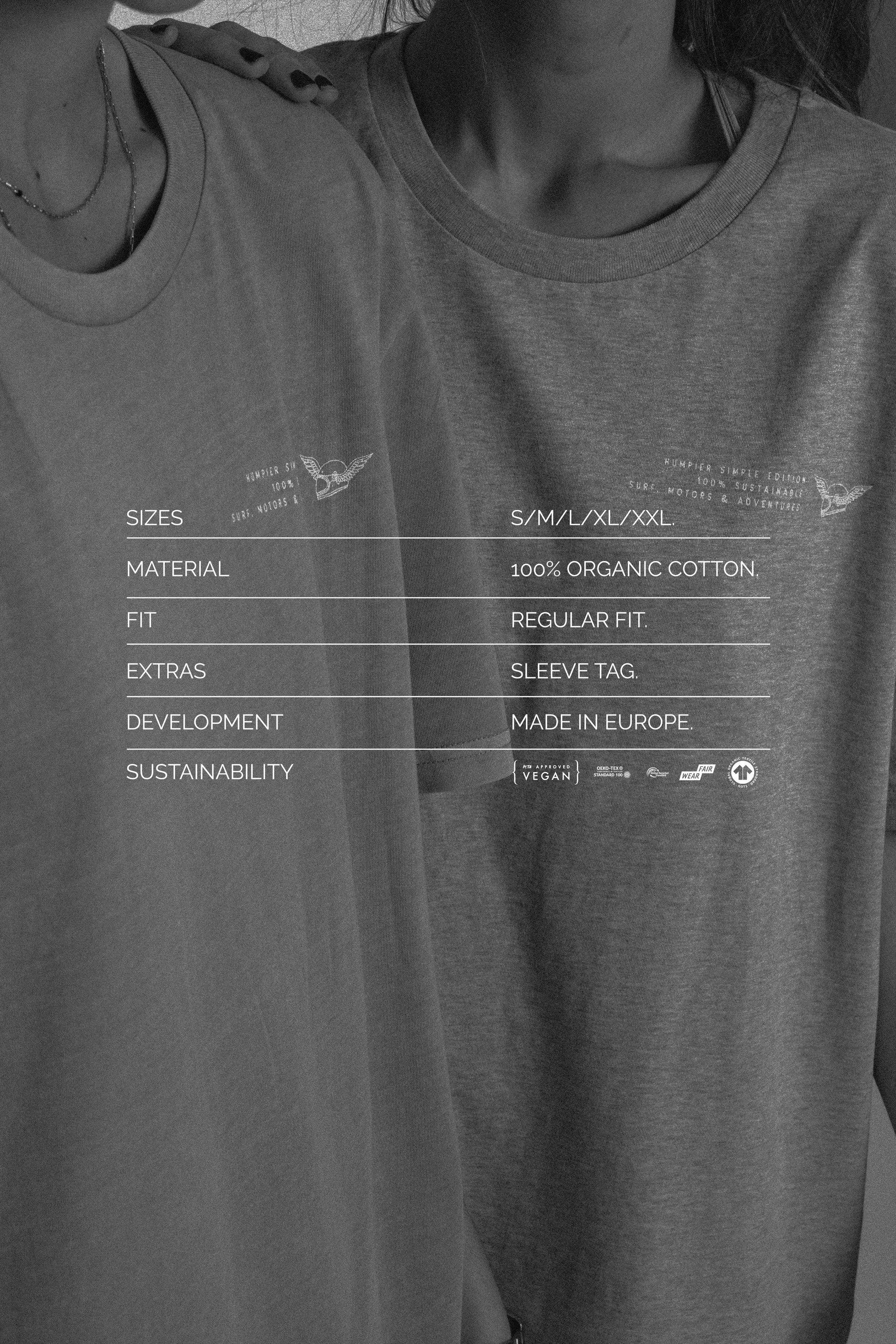 T-shirt blu in cotone biologico con stampa minimal
