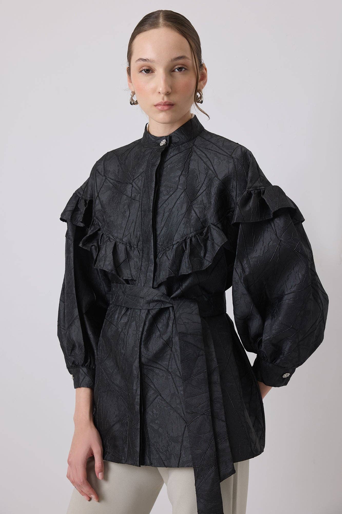 Giacca jacquard oversize con volant