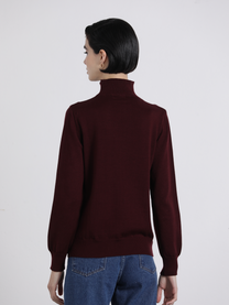 Top a collo alto in maglia morbida