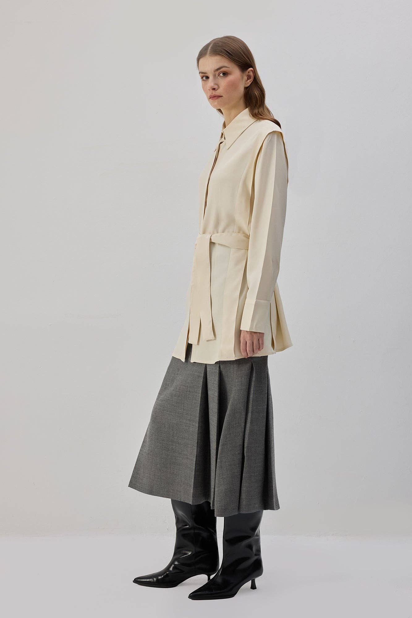 Camicia in raso con cintura